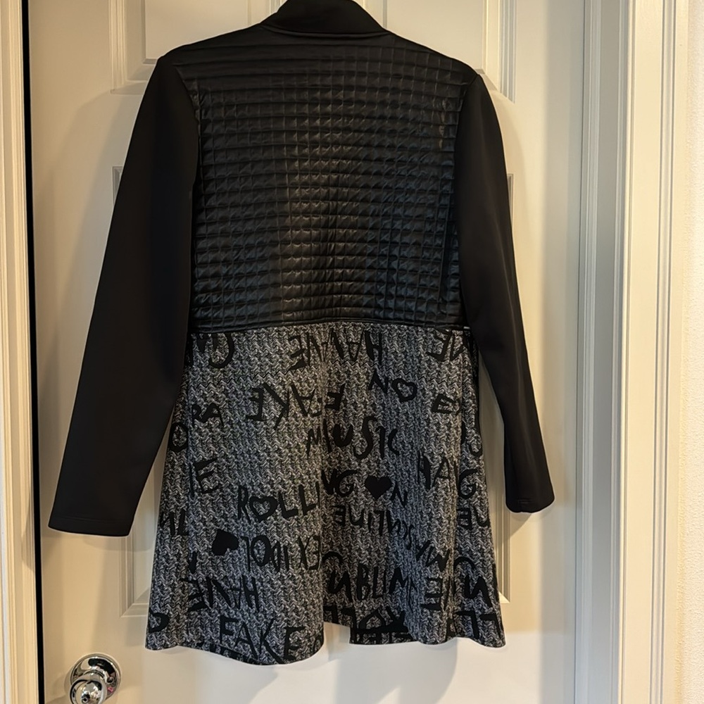 Black Quilted & Patterned Longline Blazer Jacket - Picture 2 of 8